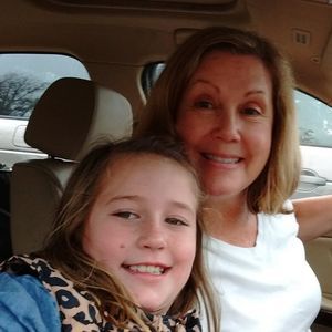 Meet your Posher, Reba